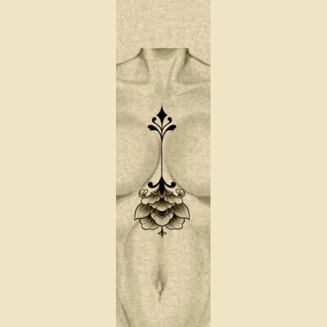 Bijou de sternum, flash tatouage